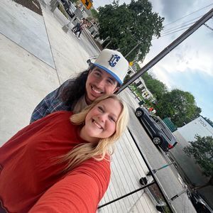 Meet your Posher, Chloe